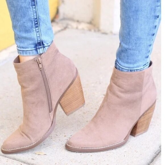 Madden Girl ankle boots Klicck Klick suede taupe tan block heel pointed toe 10 - Picture 2 of 9
